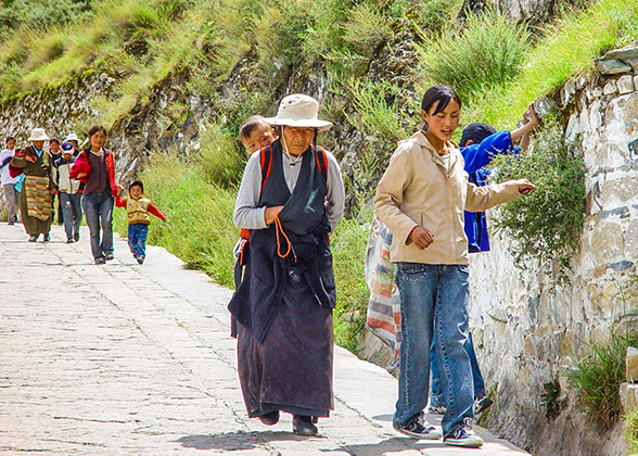 Tibetans in Beibeng Village