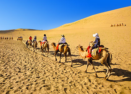 Echoing-Sand Mountain, Dunhuang