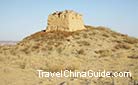 A dilapidated beacon tower on the hillock, near Zhen Bei Tai, Yulin.