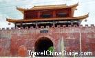 The two-storey tower and its mottled wall show people another view in Sanya City.