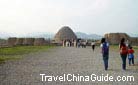 A lot of people are attracted by the "Pyramid of China" in Yinchuan, Ningxia