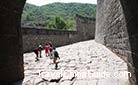 The wagon tracks are still can be seen clearly on the walls of Guguan Pass.