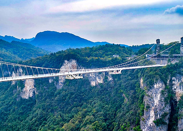 Bailong Elevator, Zhangjiajie