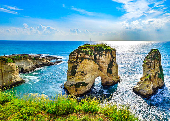 Pigeon Rocks, Beirut