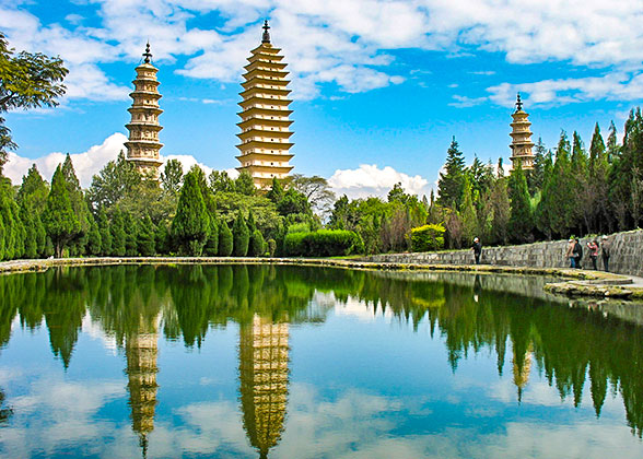 Three Pagoda Temple, Dali